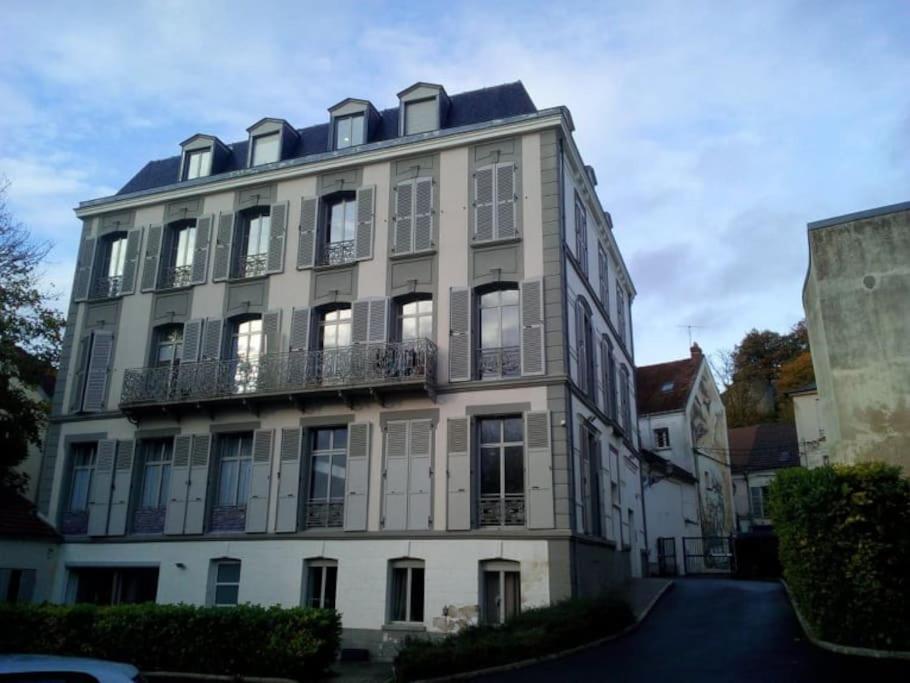 Bel Appart. / Residence De Standing / Plein Centre Château-Thierry Exterior foto